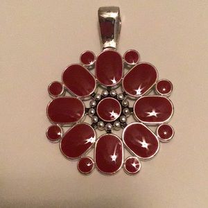 Premier Designs Enhancer